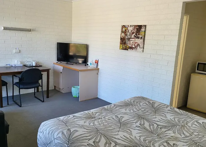 Kooweerup Motel